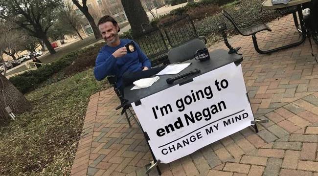 The Walking Dead 25 Rick Vs Negan Memes That Show Who The Real Leader Is The Walking Dead 25 Rick Vs Negan Memes That Show Who The Real Leader Is